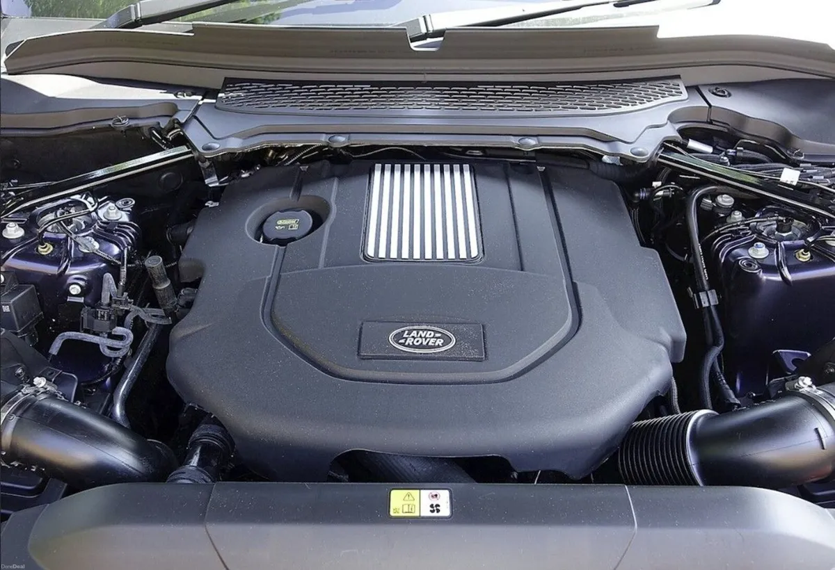 Land Rover Range Rover Sport 2017 - Image 4