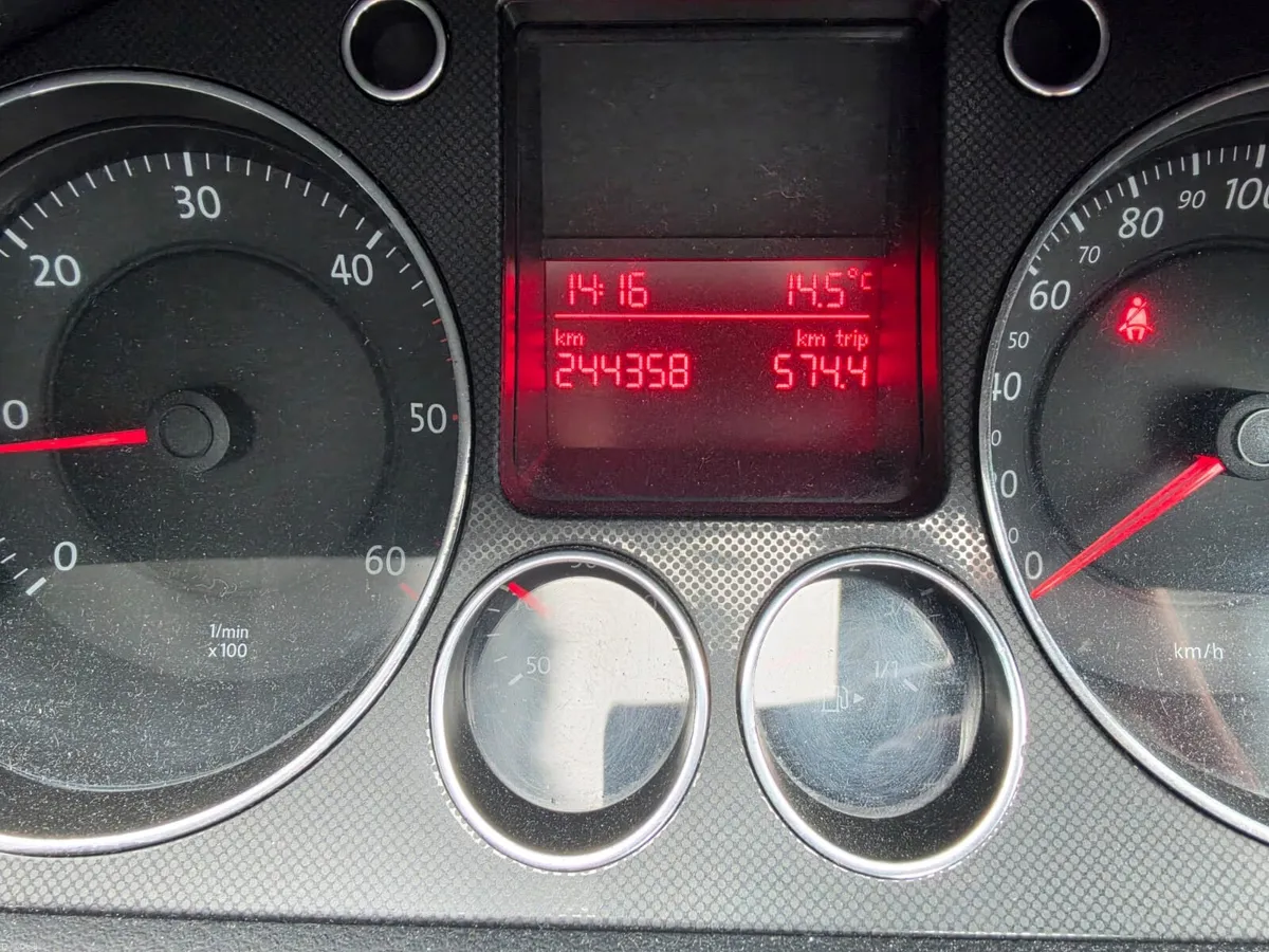 2007 VW Passat. NCT 02/27 TAX 10/26 - Image 6