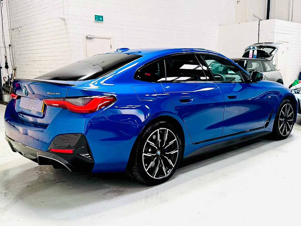 251*BMW i4 40e M-SPORT*6.000 MILES*SUN-ROOF*360 - Image 6