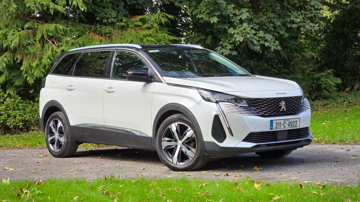🔥2021 Peugeot 5008 Allure 7 Seats Full Leather 🔥 - Image 2