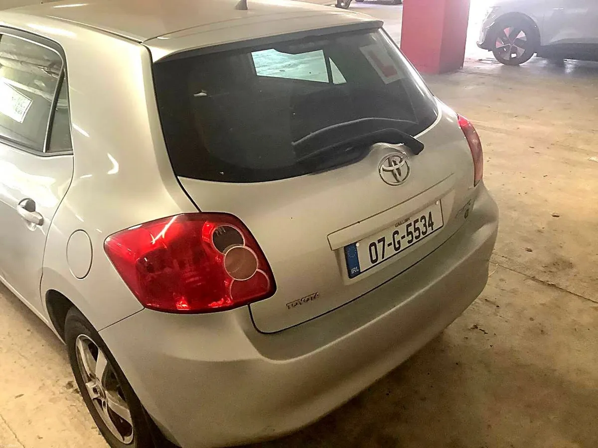 Toyota Auris 2007 - Image 4