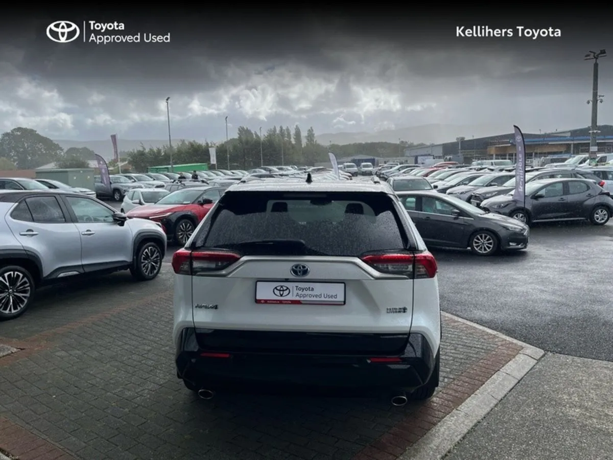 Toyota RAV4 RAV4 PLUG-IN HYBRID SPORT - Image 4