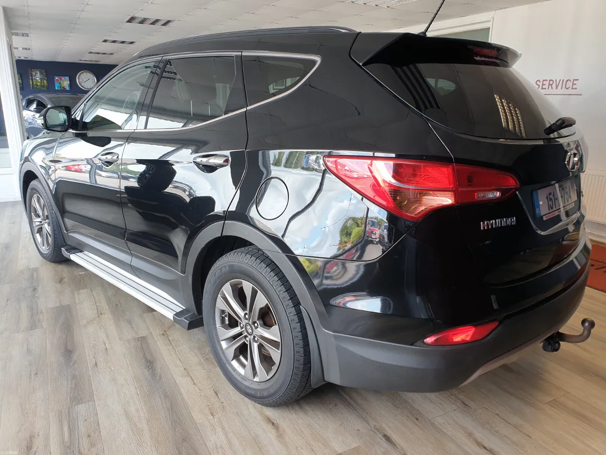 Hyundai Santa Fe 2.2D EXECUTIVE PLUS AUTO 7 SEATER - Image 5