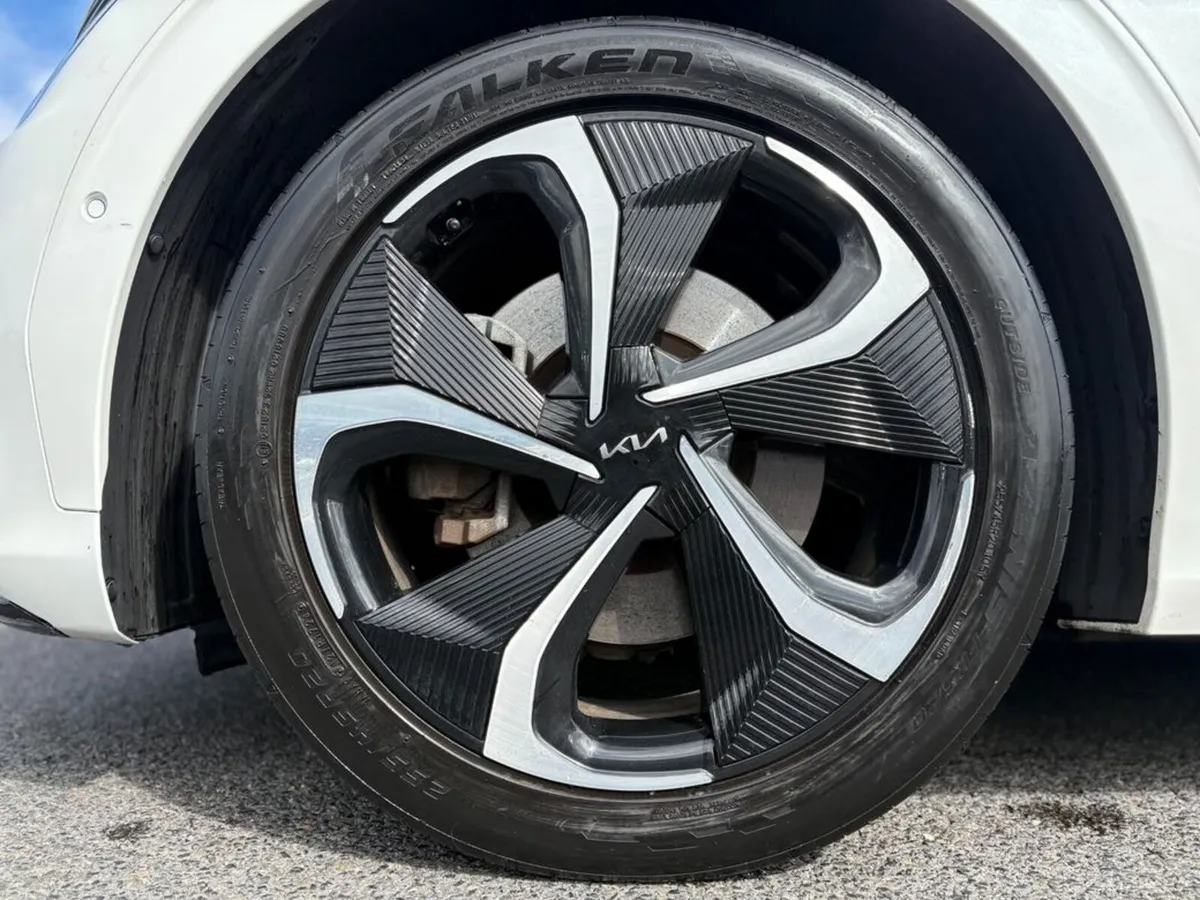 Kia EV6 GT Line - Image 5