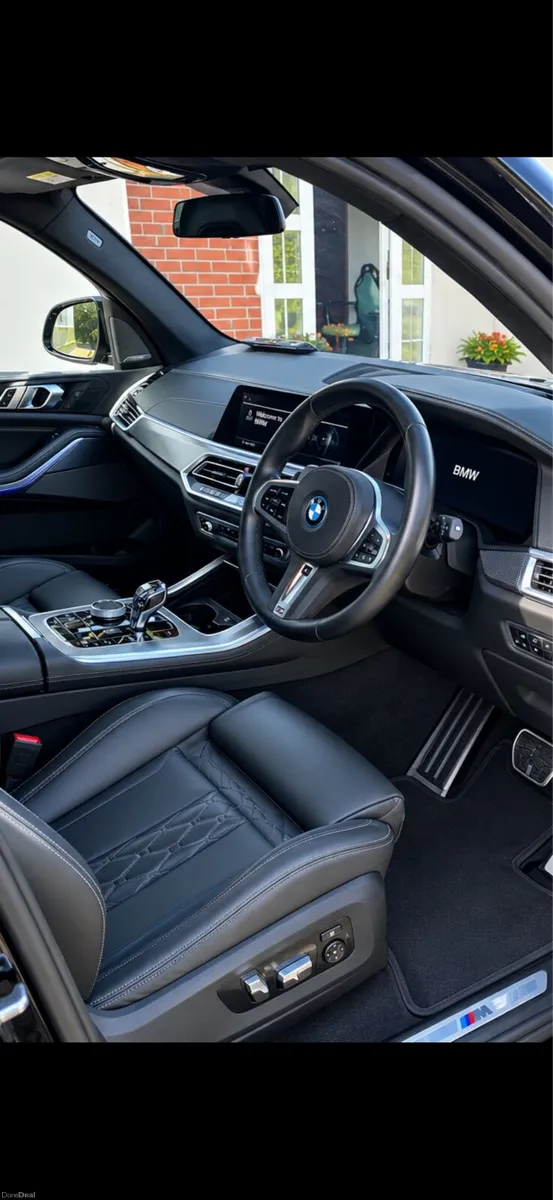 2023 BMW X5 45i - Image 4
