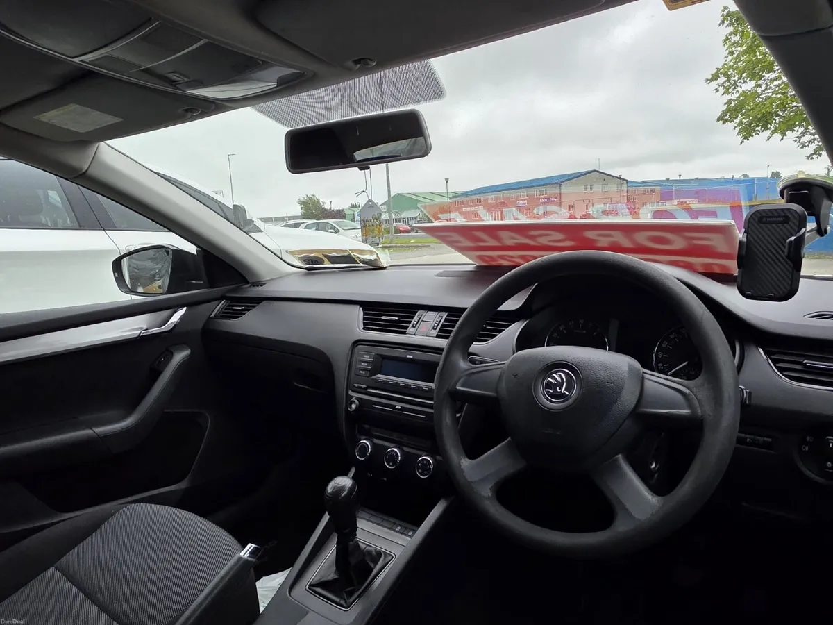 Skoda Octavia 2013 - Image 5