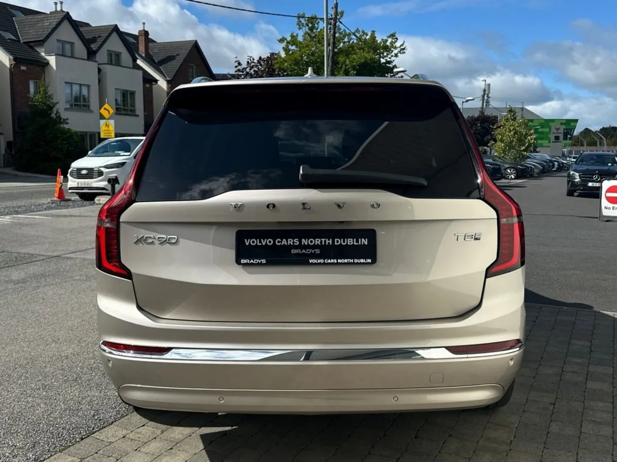 Volvo XC90 T8 ULTRA 4WD Bright, HUD , Upgraded all - Image 5