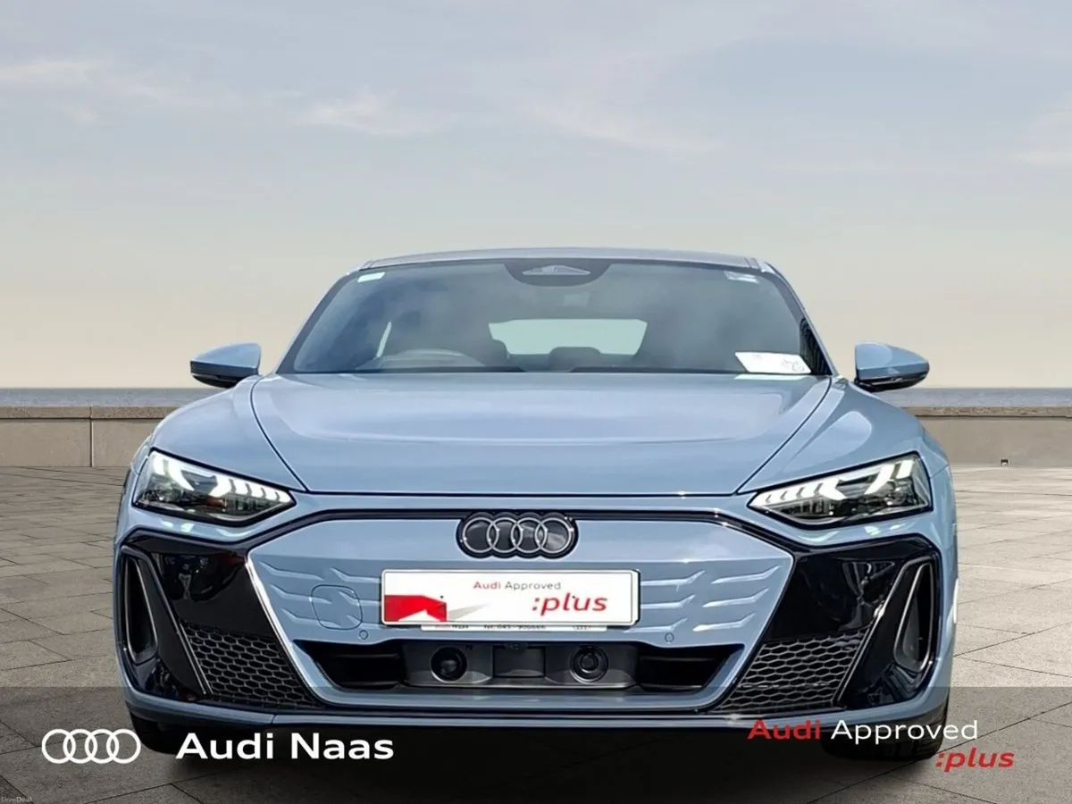 Audi e-tron GT QUATTRO Kemora Grey - Image 2