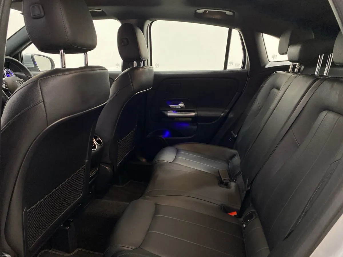 Mercedes-Benz GLA GLA 250 e PHEV Progressive  *15k - Image 4