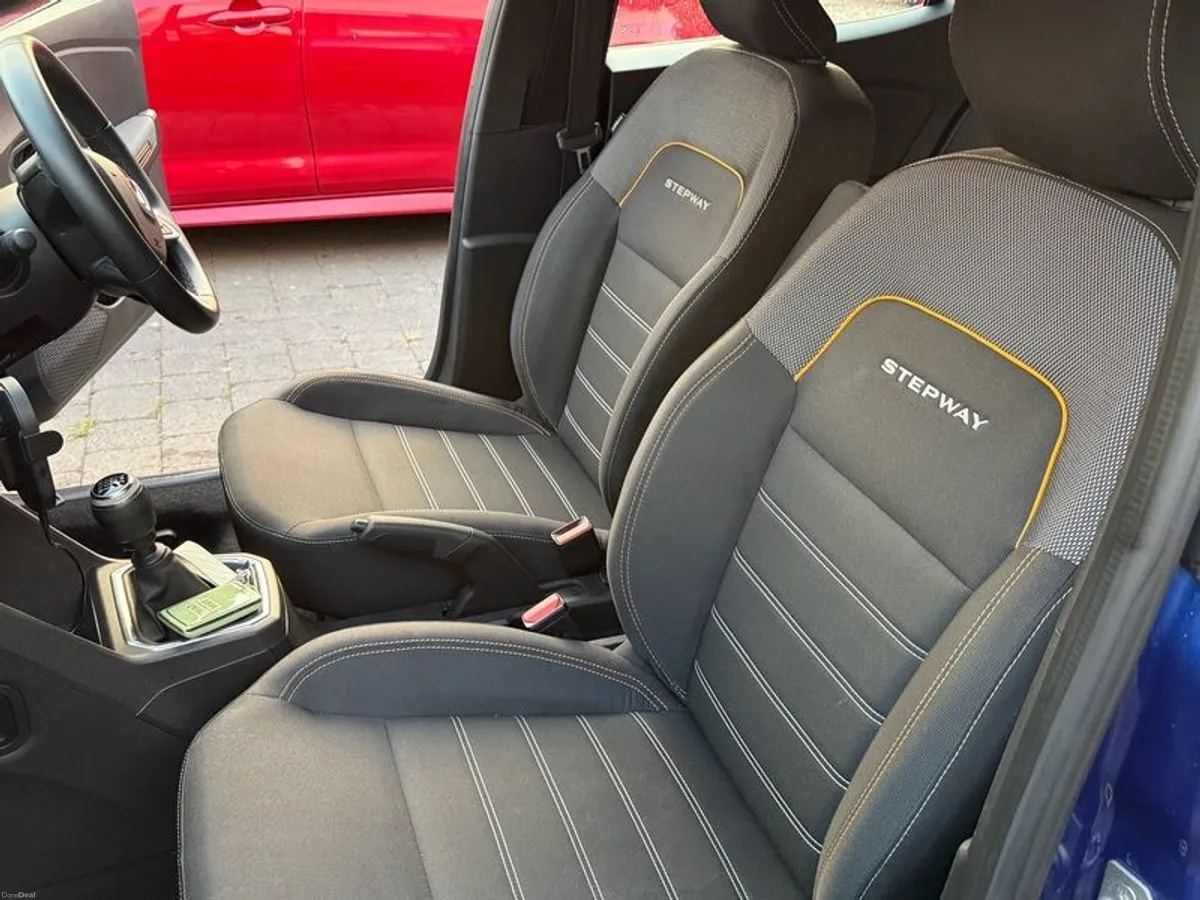Dacia Sandero Stepway  Comfort - Image 6
