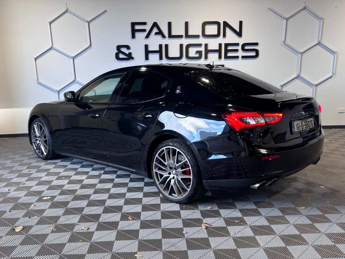 MASERATI GHIBLI DV6 4DR AUTO - Image 3