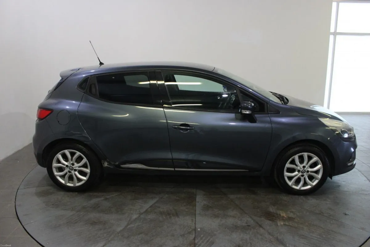 Renault Clio 1.2 DYNAMIQUE - TENDER 19 - Image 2