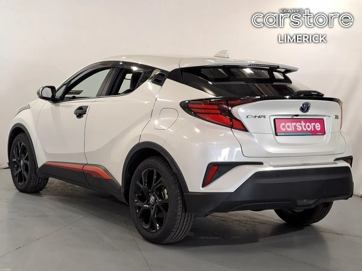 Toyota C-HR G MODE NERO SAFETY PLUS - Image 5