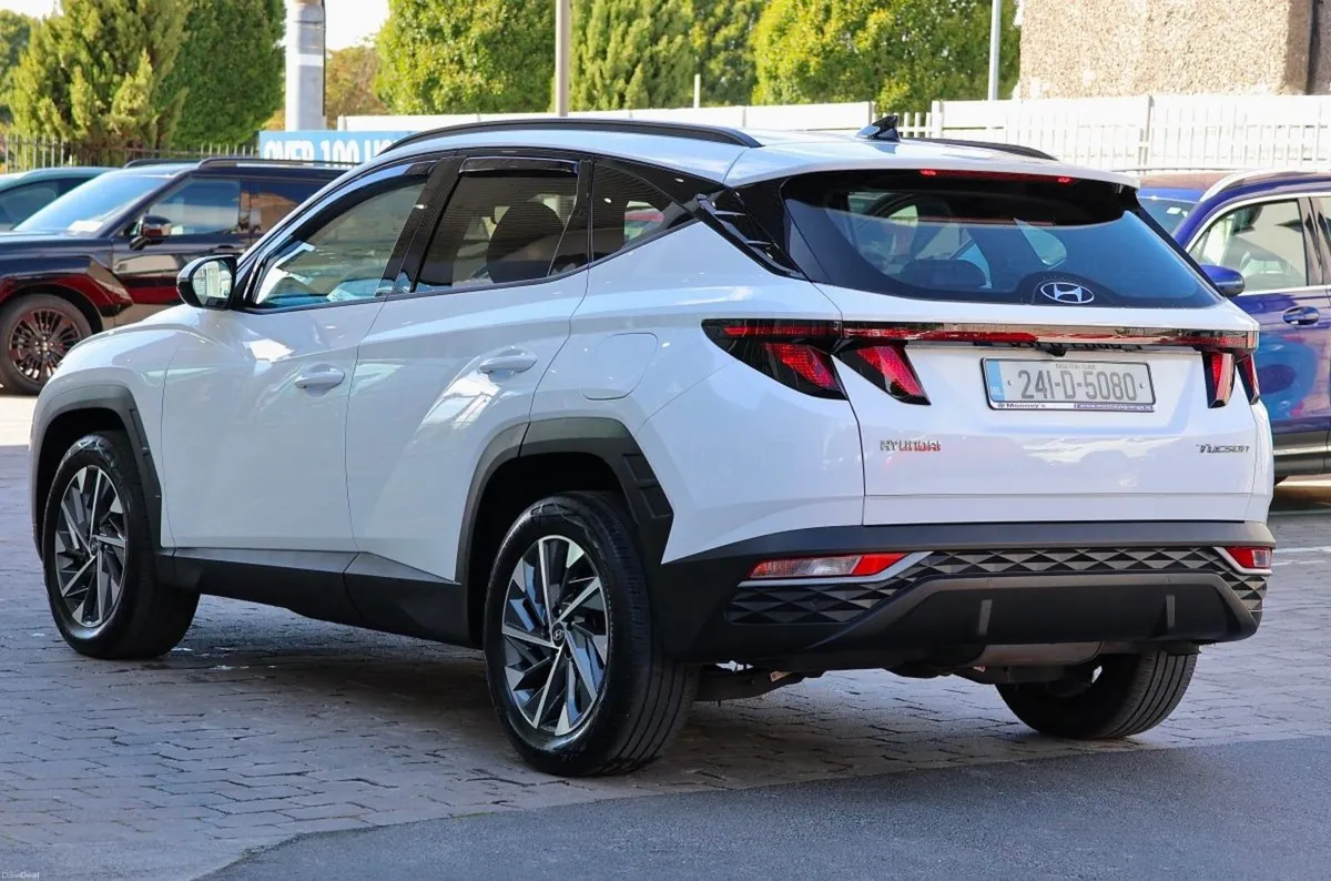 Hyundai Tucson 2WD Executive - Image 6