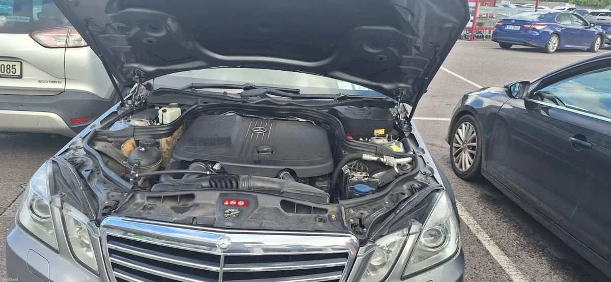 Mercedes - Image 4