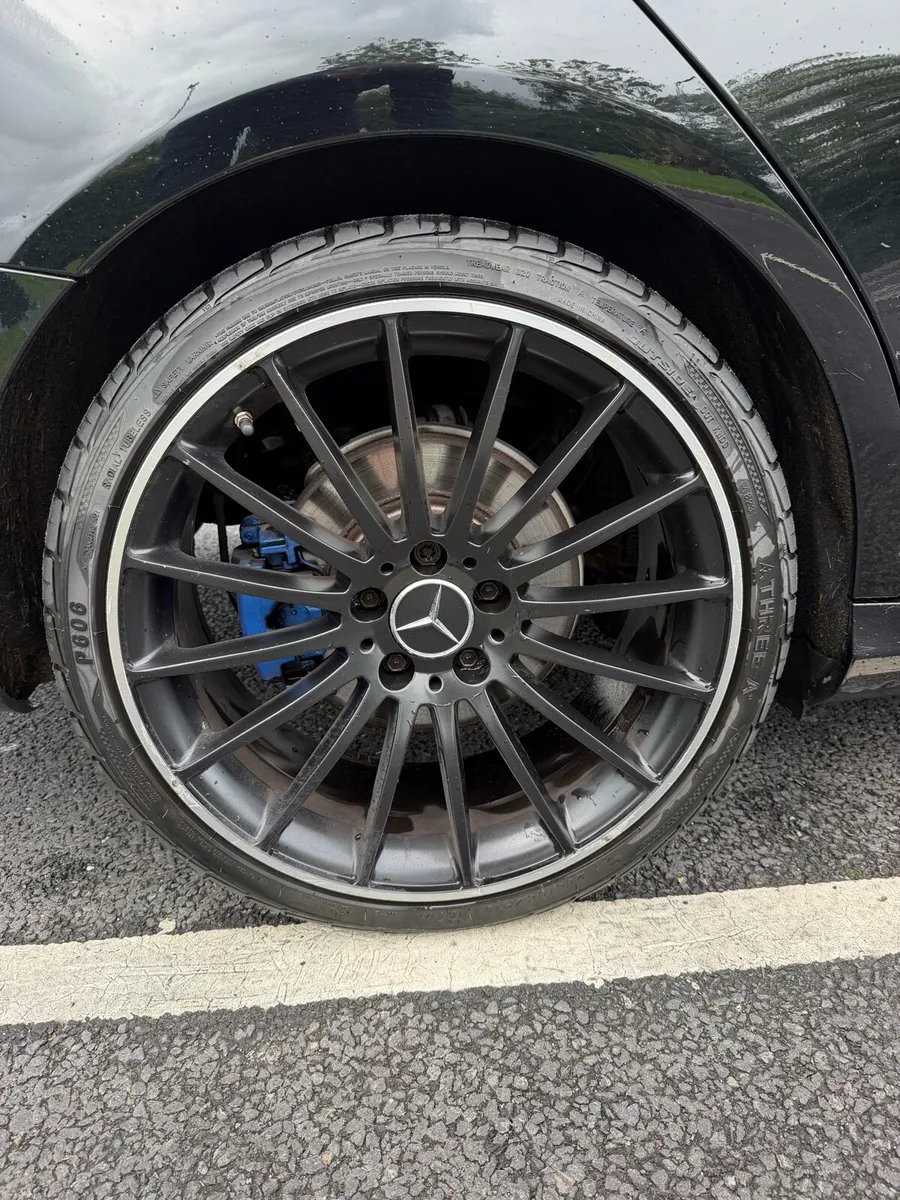 2015 Mercedes-Benz C220d BlueTec AMG Line — Black - Image 6
