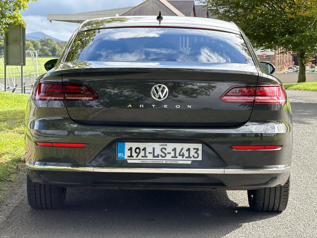 Volkswagen Arteon 2017 Elegance Huge Specs - Image 6