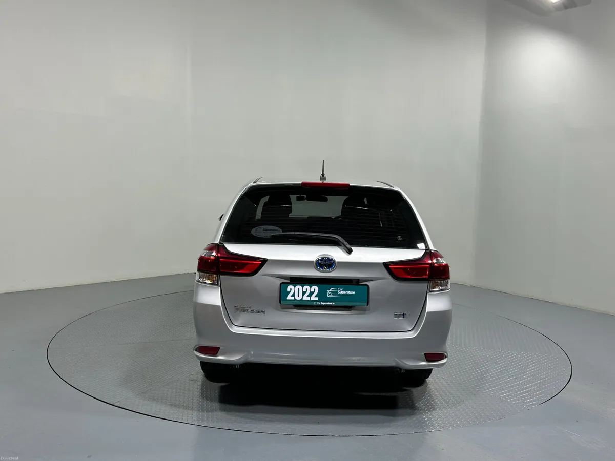 Toyota Corolla Fielder Self Charging Hybrid 221 - Image 6