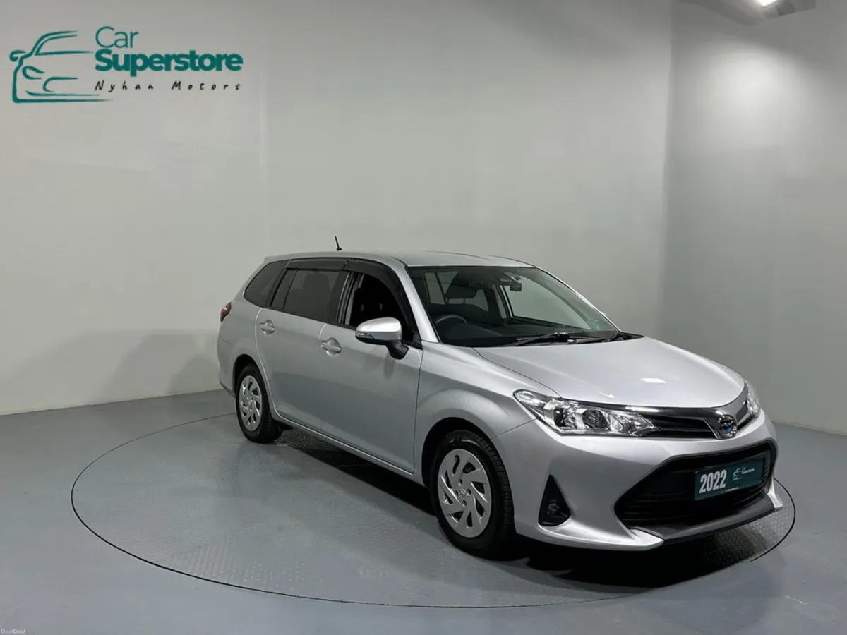 Toyota Corolla Fielder Self Charging Hybrid 221 - Image 1
