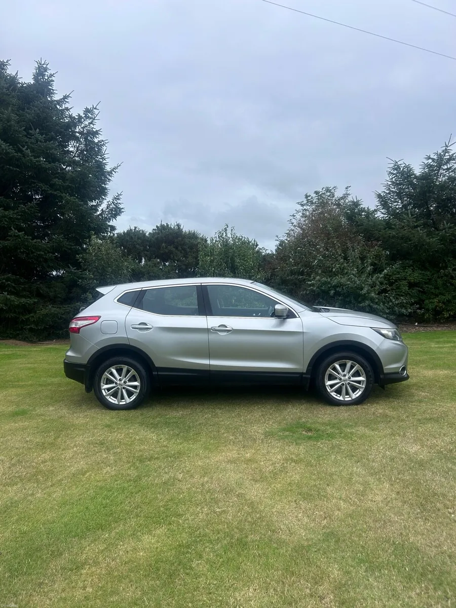 2014 Nissan Qashqai 1.5dsl SV - Image 2