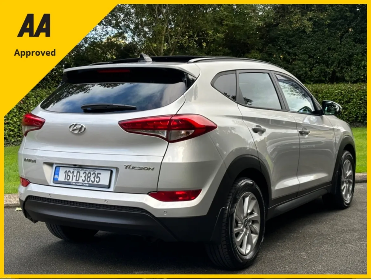 Hyundai Tucson 1.7 PREMIUM 2016 *PAN ROOF* - Image 5