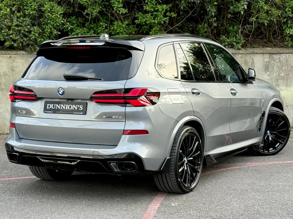 BMW X5 2023 XDRIVE 50E M SPORT PRO LCI - Image 6