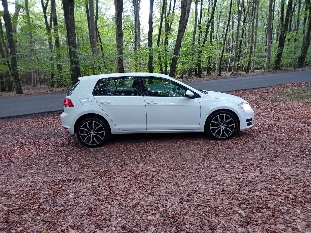 142 VOLKSWAGEN GOLF , 1.6 TDI 5 DOOR MANUAL - Image 5