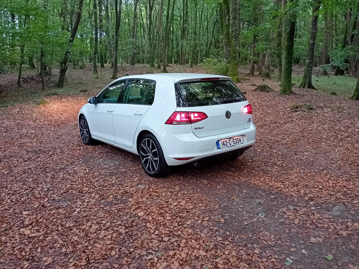 142 VOLKSWAGEN GOLF , 1.6 TDI 5 DOOR MANUAL - Image 6
