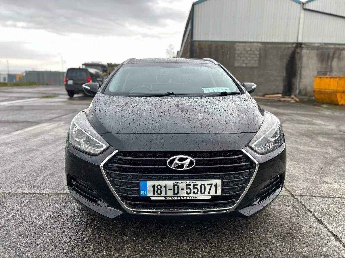 2018 Hyundai i40 estate - Image 4