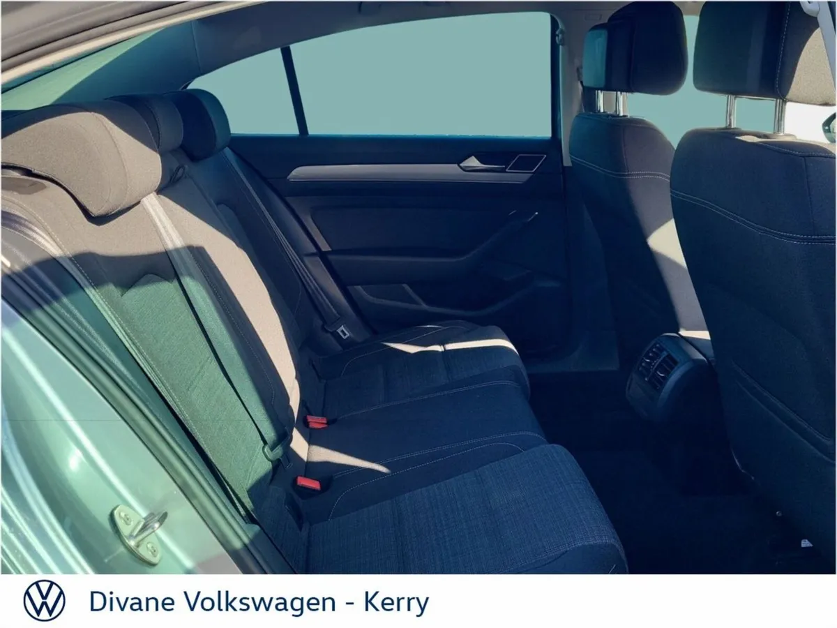 Volkswagen Passat BUSINESS 2.0 TDI 150 BHP - Image 6