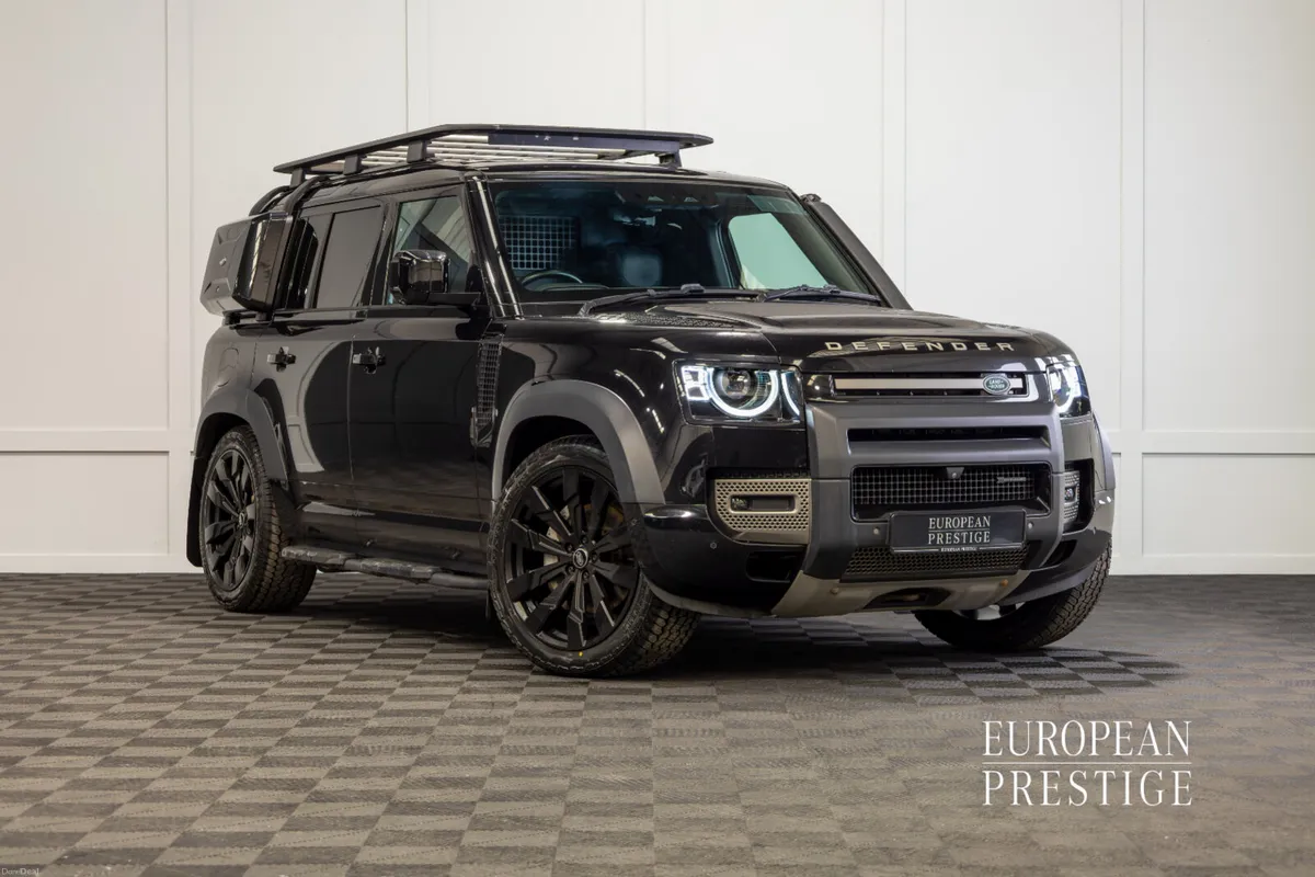 2023 Defender D300 X-Dynamic HSE 2 Seat Commercial - Image 1