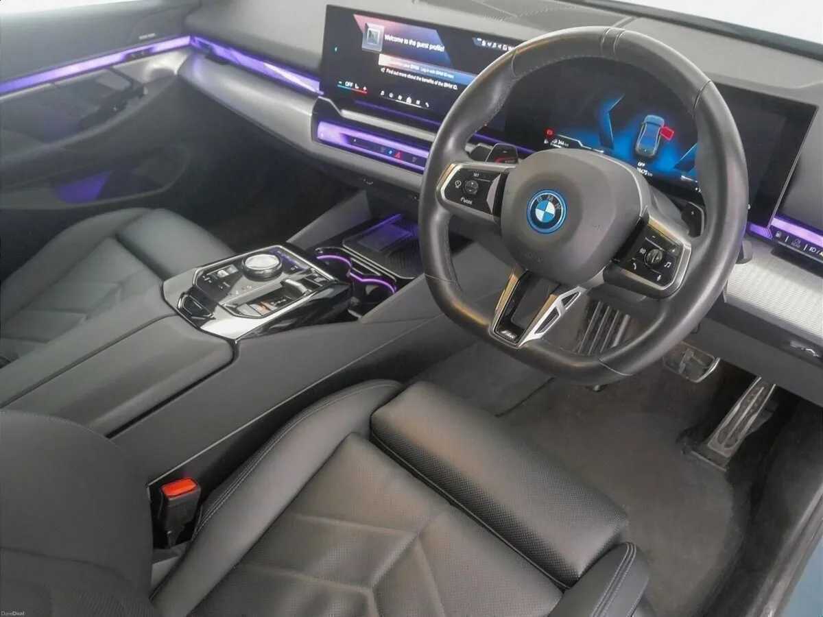 BMW 5-Series 530e M Sport Saloon - Image 6