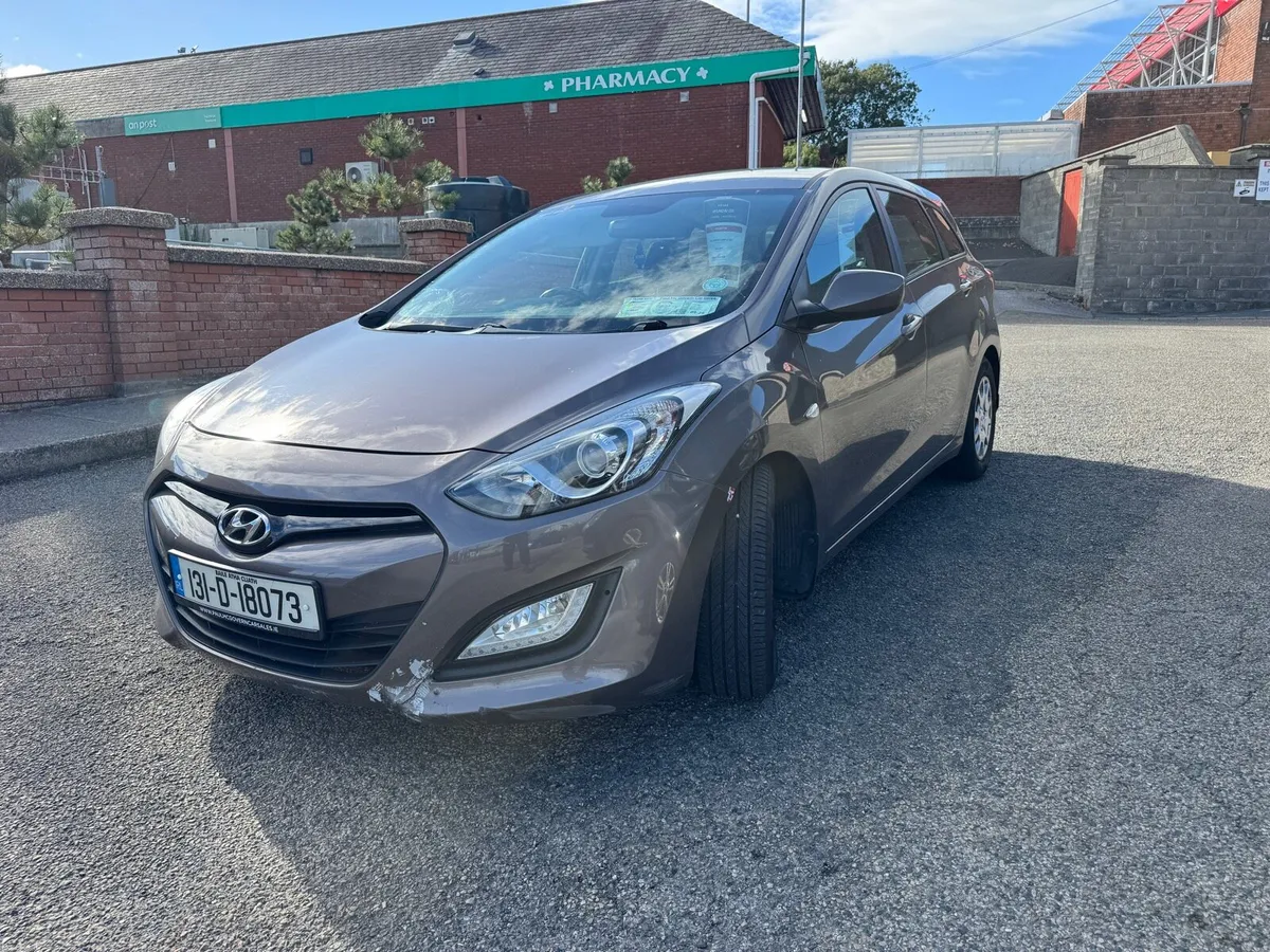 Hyundai i30 AUTOMATIC NEW NCT - Image 4