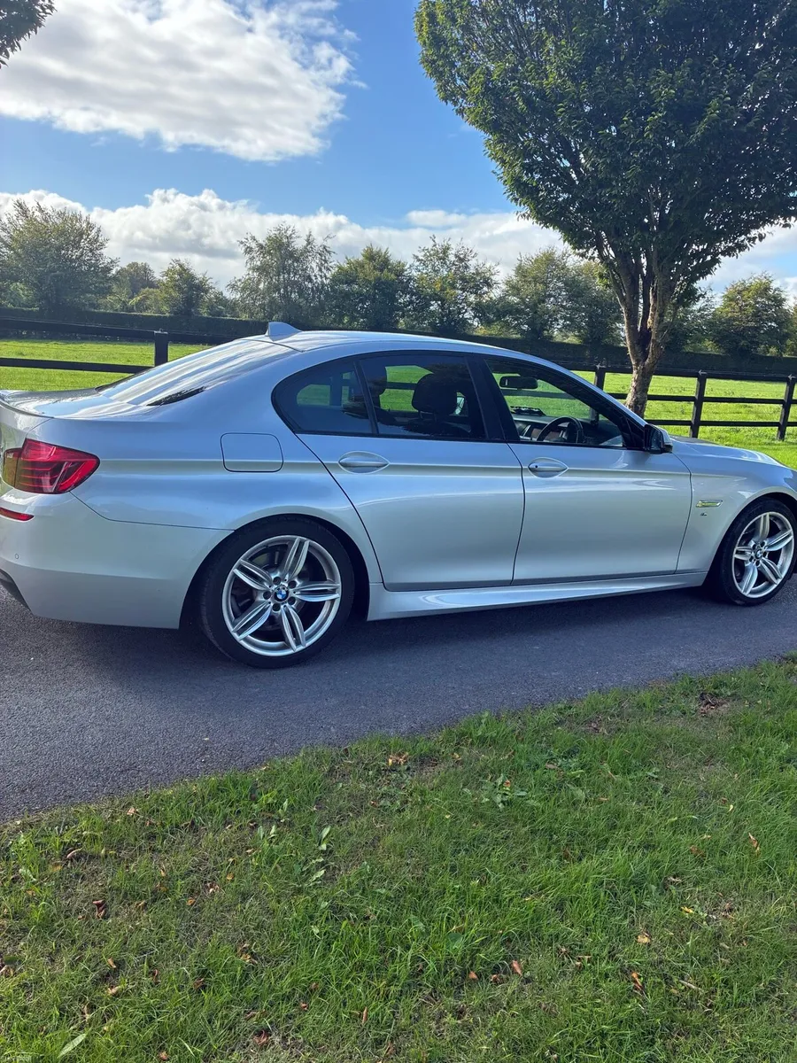 Car - Image 2