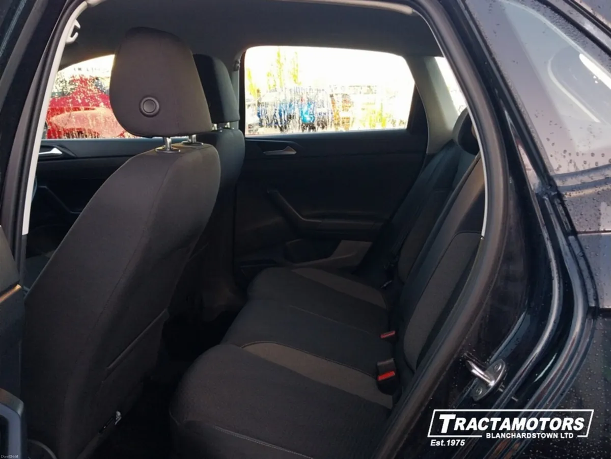Volkswagen Polo LIFE 1.0 TSI  5DR - Image 3