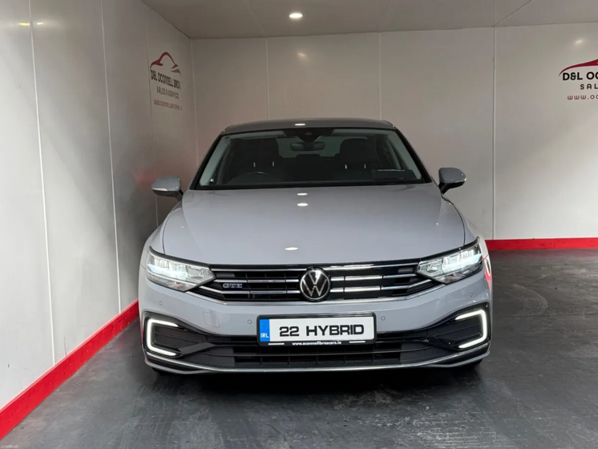 Volkswagen Passat GTE S-A DSG - Image 3