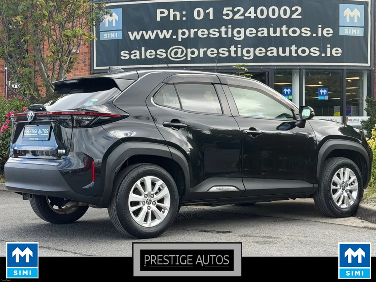 Toyota Yaris Cross 1.5 SELF CHARGING HYBRID *CAR I - Image 4