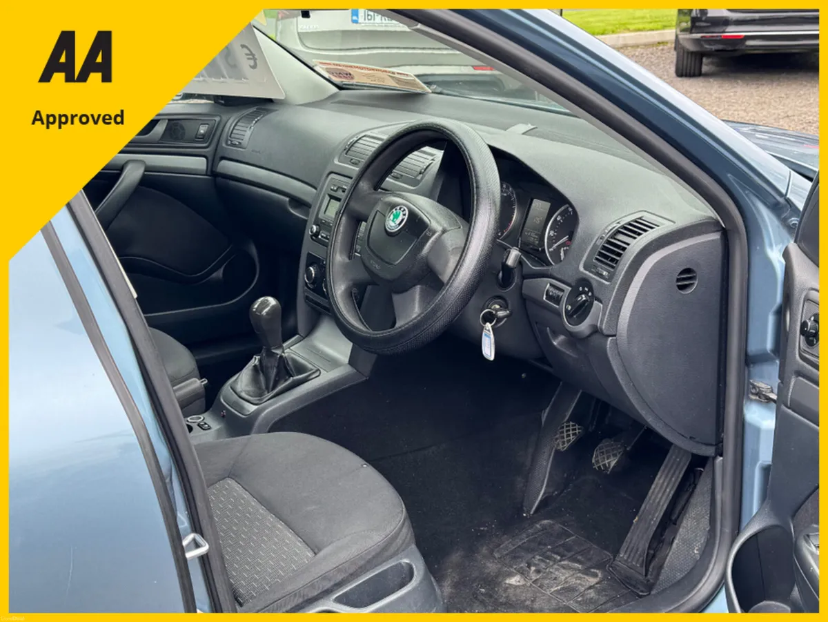 Skoda Octavia 1.6 TDI CR S 103BHP 5DR - Image 5