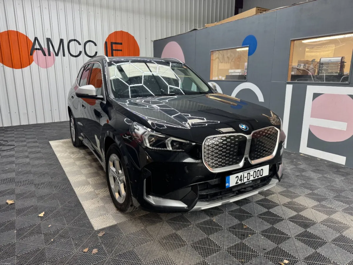 BMW iX1 2024 BMW Ix1 X DRIVE 30 LINE AUTOMATIC / C - Image 1