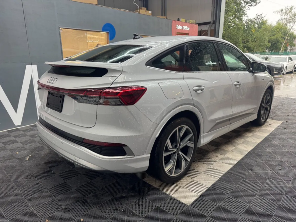 Audi Q4 e-tron 2025 AUDI Q4 SPORTBACK E-TRON AUTOM - Image 3