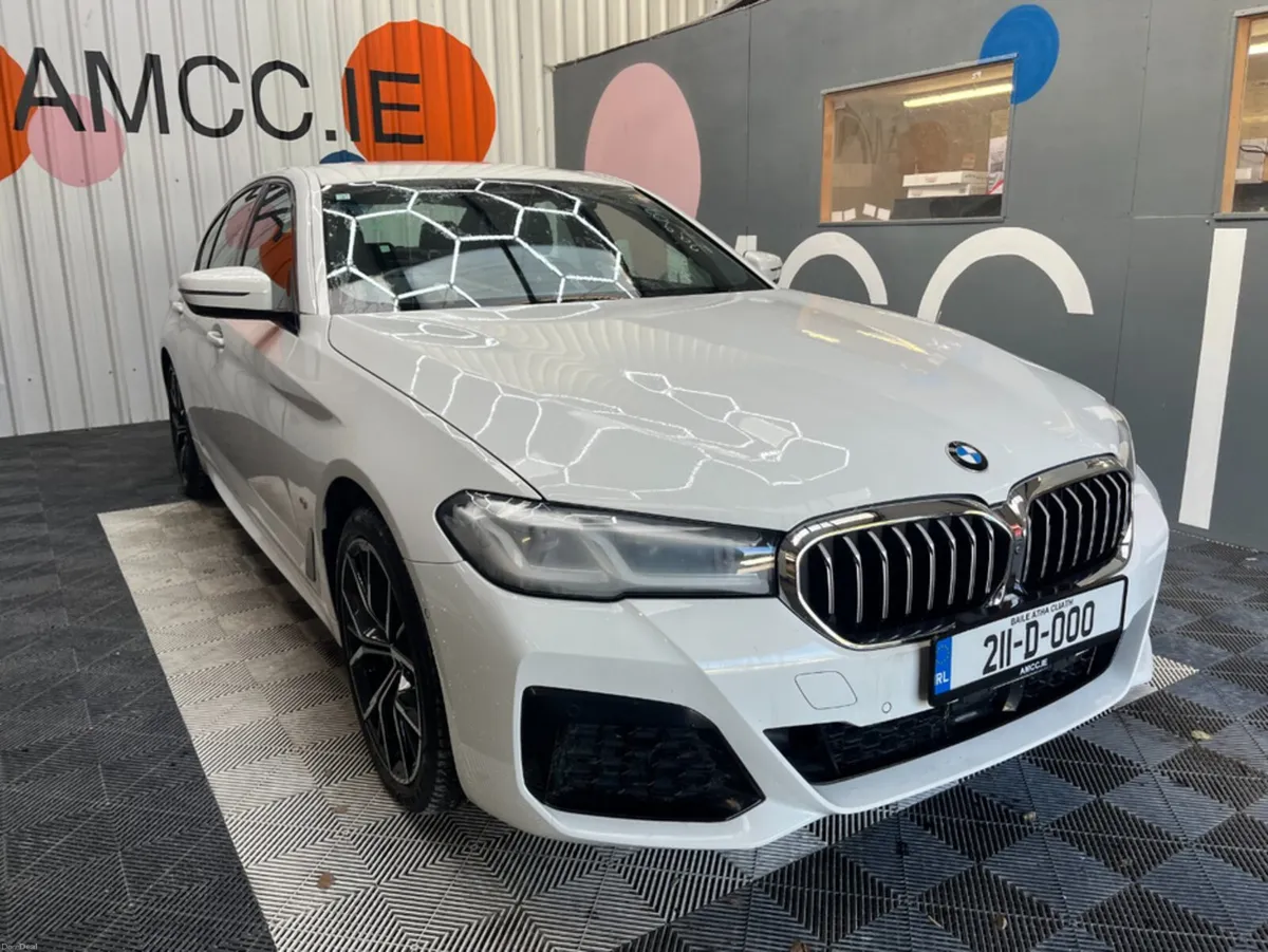 BMW 5-Series 2021 BMW 5 4d 530E M-SPORT EDITION JO - Image 1