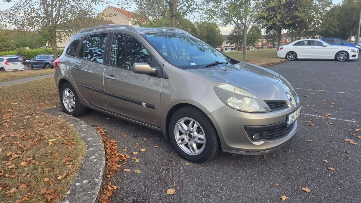 Renault Clio 2009 - Image 4