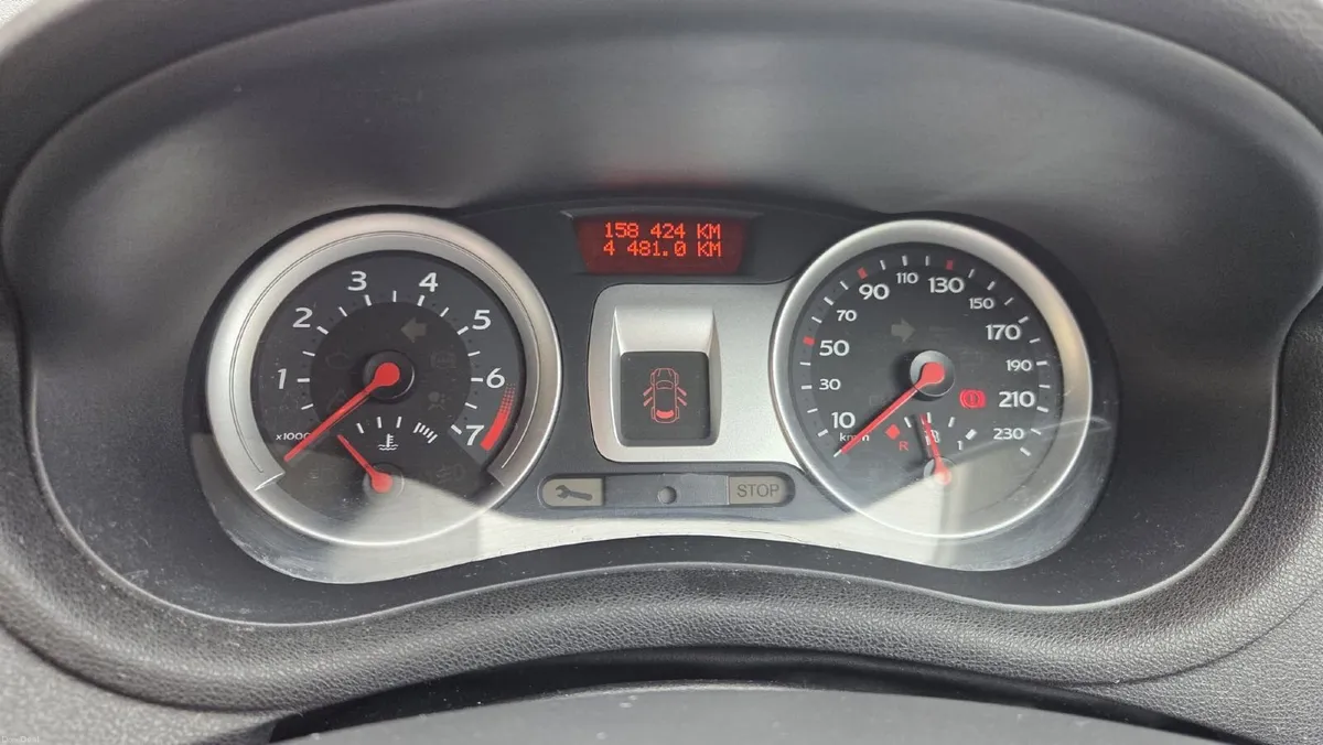 Renault Clio 2009 - Image 6