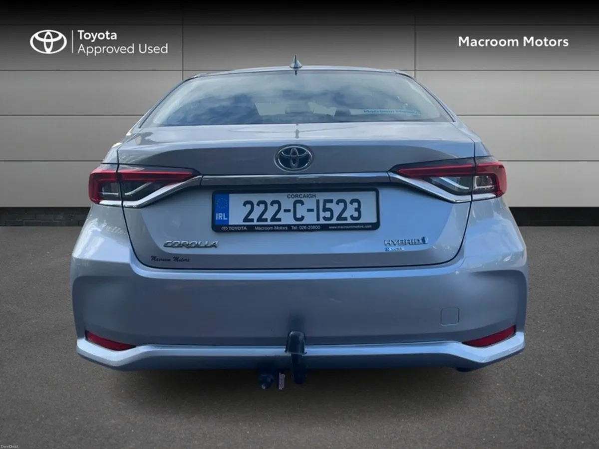 Toyota Corolla LUNA 4DR AUTO HYBRID - Image 4