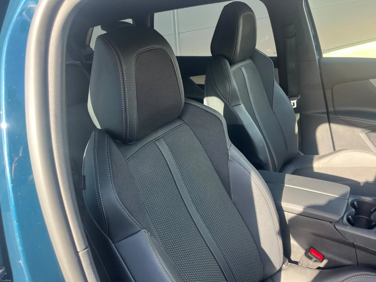 Peugeot 5008 2024 - Image 5