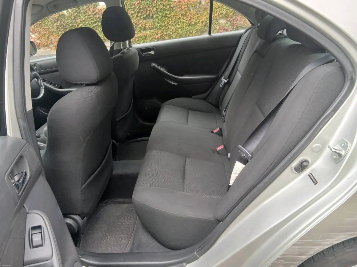 Toyota Avensis 2006 - Image 4