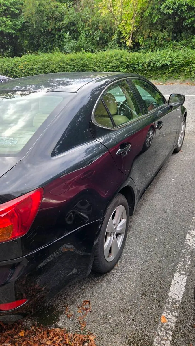 Lexus IS220D - Image 6