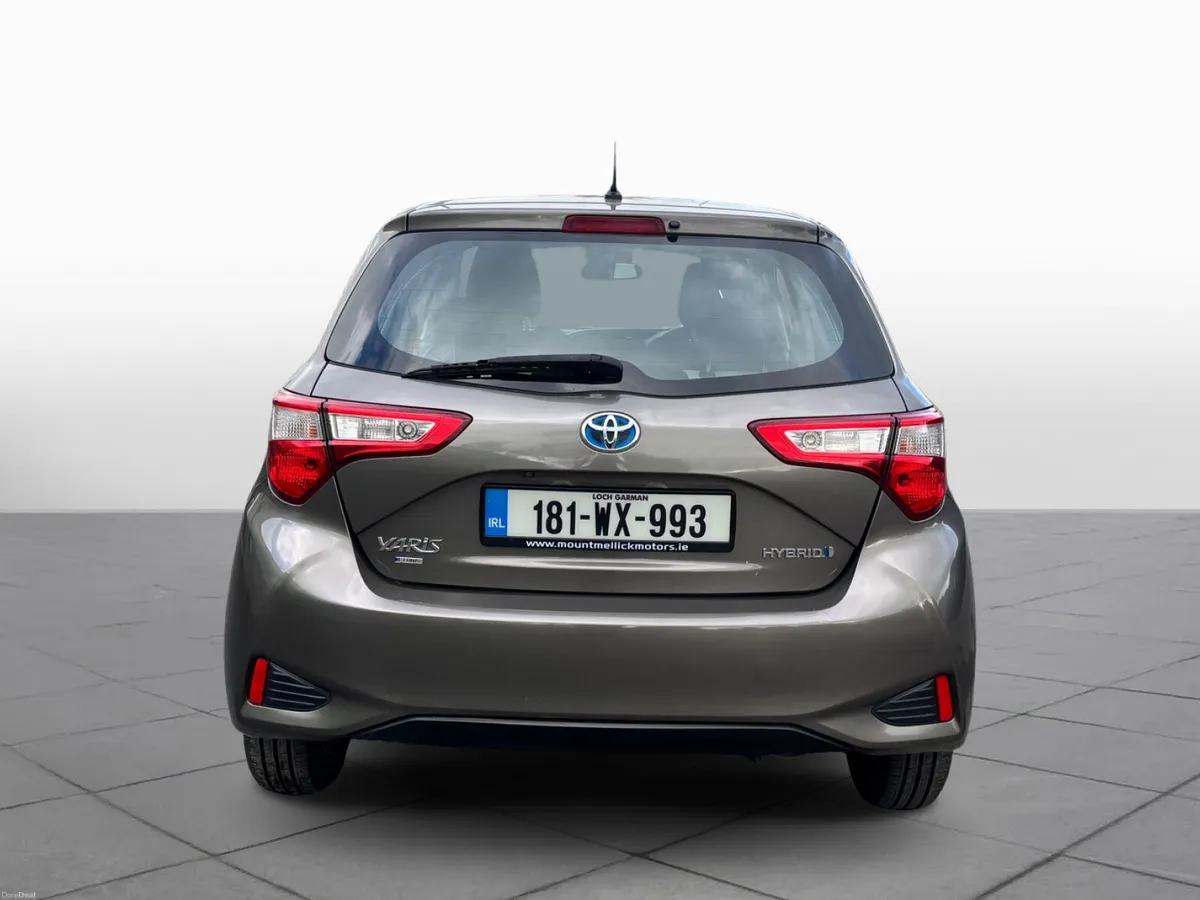 2018 TOYOTA YARIS 1.5 HYBRID AUTO - Image 2
