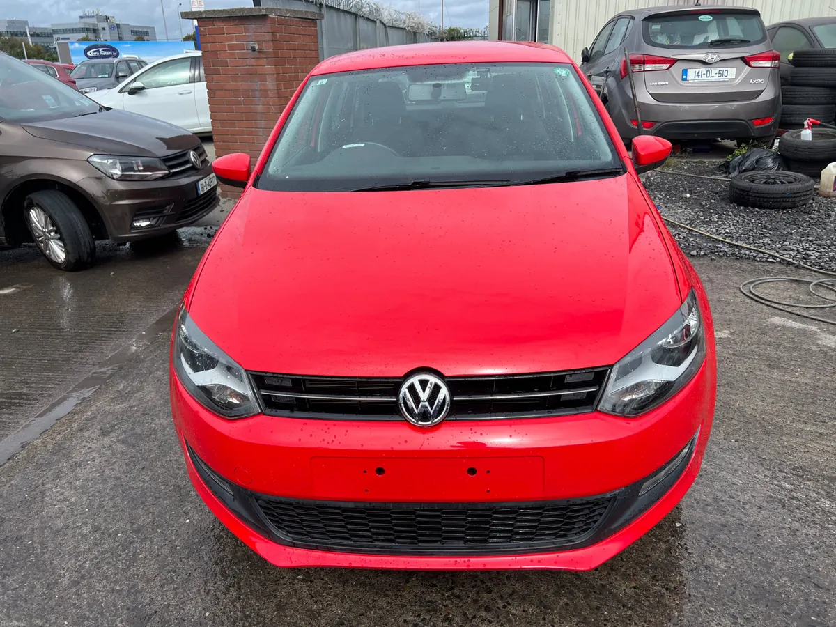 Volkswagen Polo 2013 Automatic/ only 11359 km. - Image 3