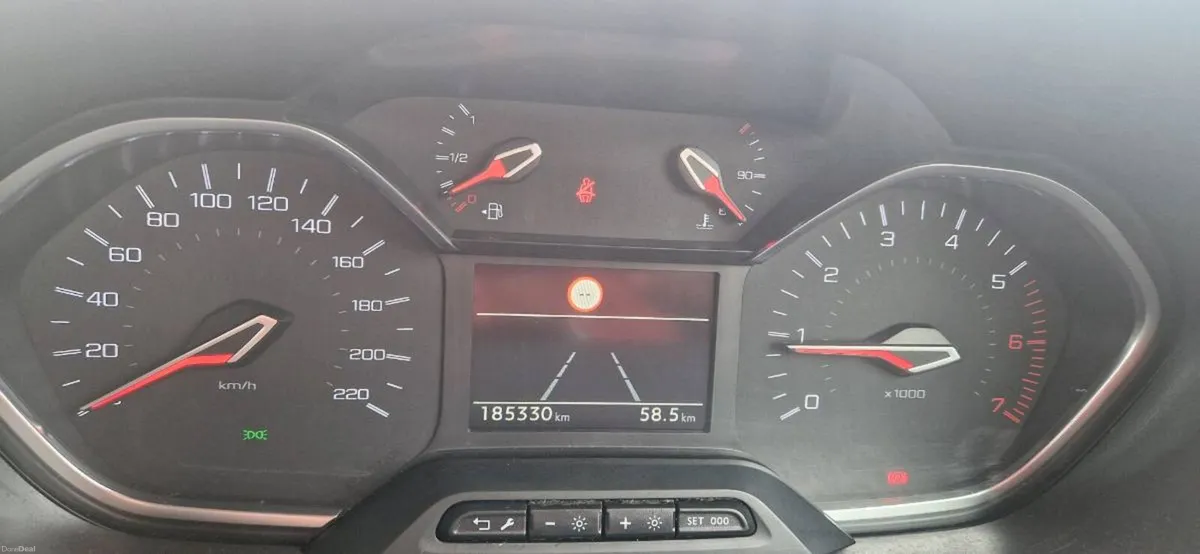 Peugeot Rifter Allure 2019 1.5 Diesel - Image 3